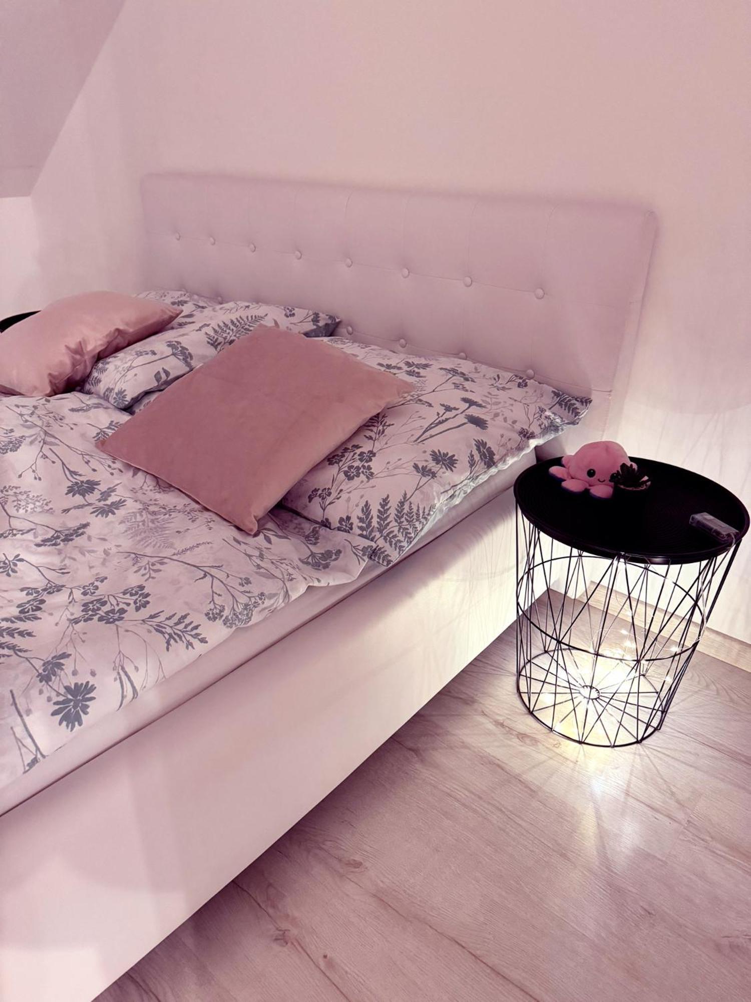佩奇Exclusive Family Apartman公寓 外观 照片